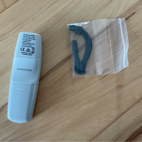 Ultrasonic Stop Bark For Indoor Pets - Picture 2 of 2